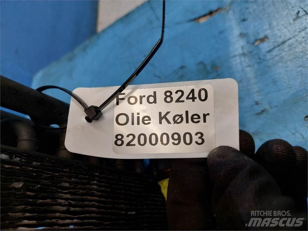 Ford 8240 Radiatoren