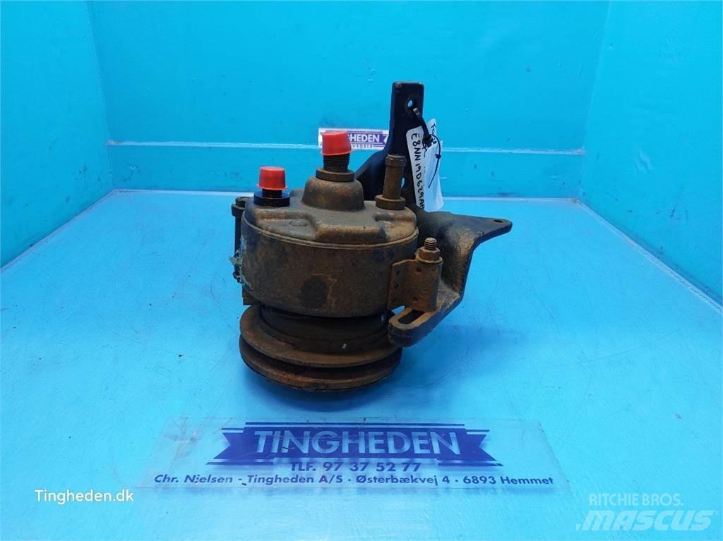 Ford TW15 Radiatoren