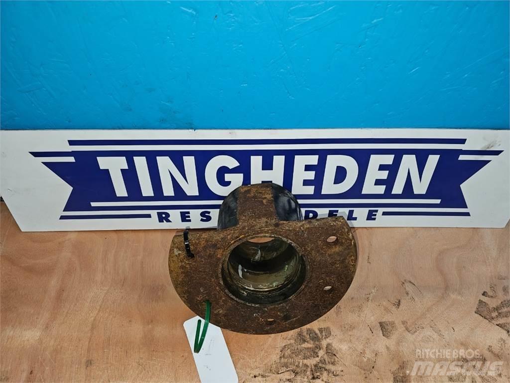 Hesston 4700 Sonstige Grünlandgeräte