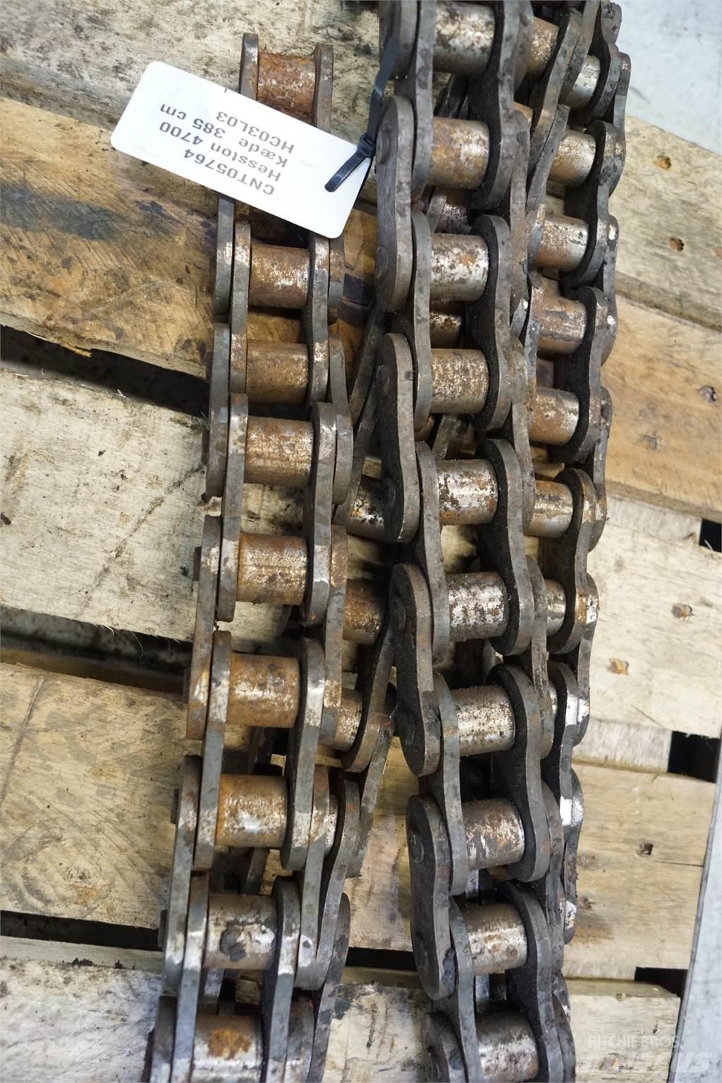Hesston 4700 Sonstige Grünlandgeräte