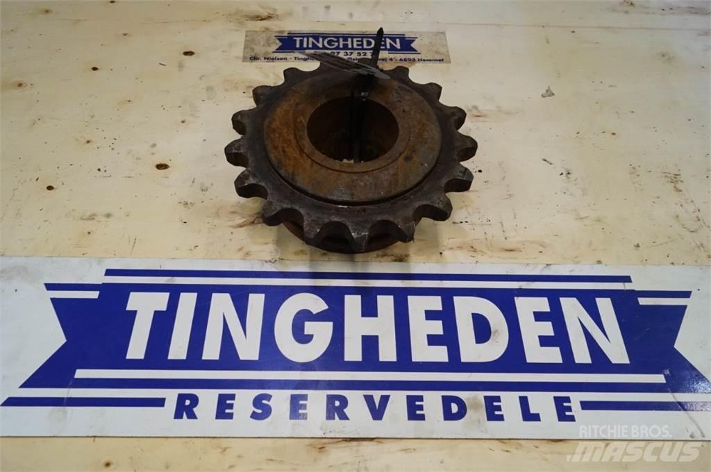 Hesston 4700 Sonstige Grünlandgeräte