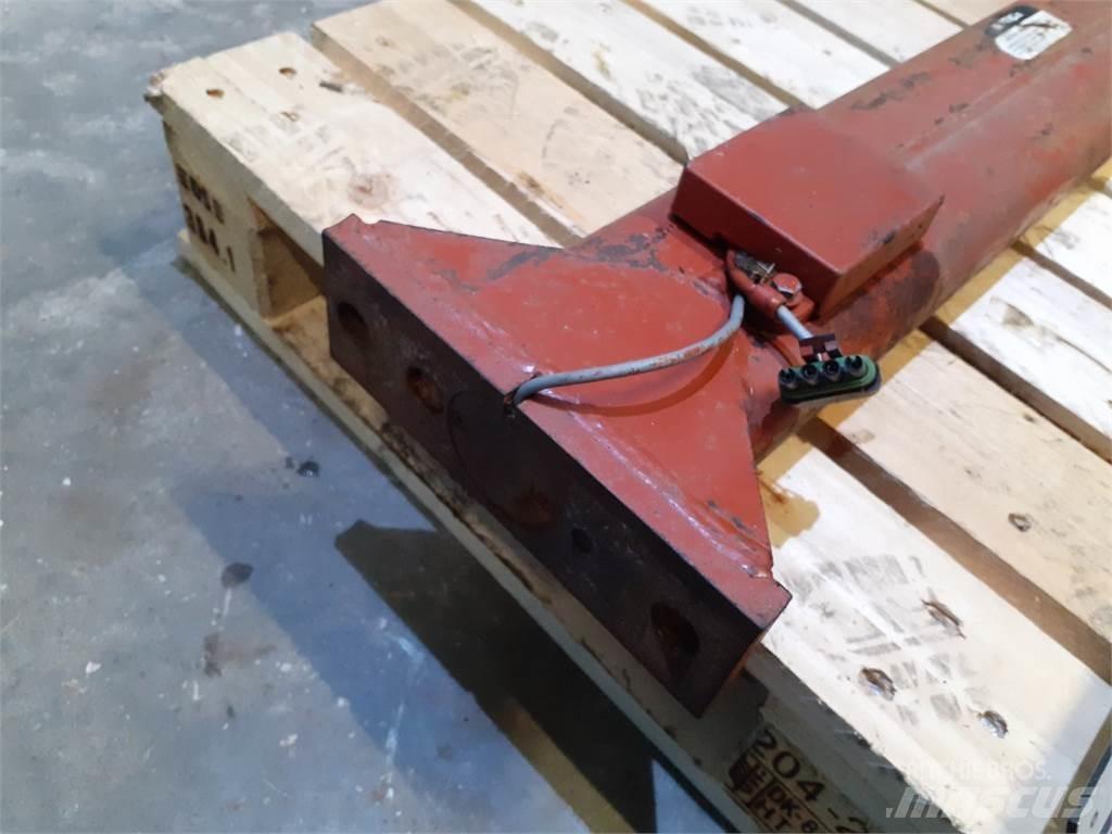 Hesston 4900 Sonstige Grünlandgeräte