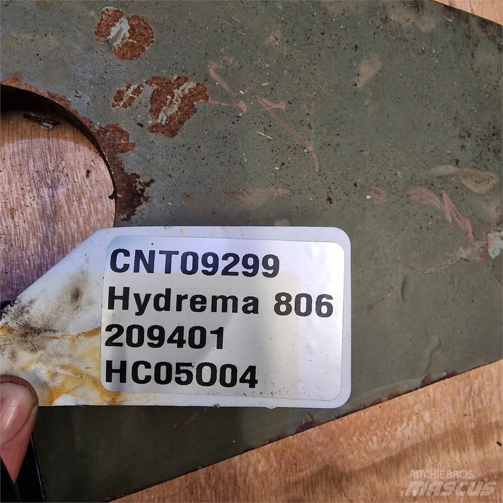 Hydrema 806 Ausleger