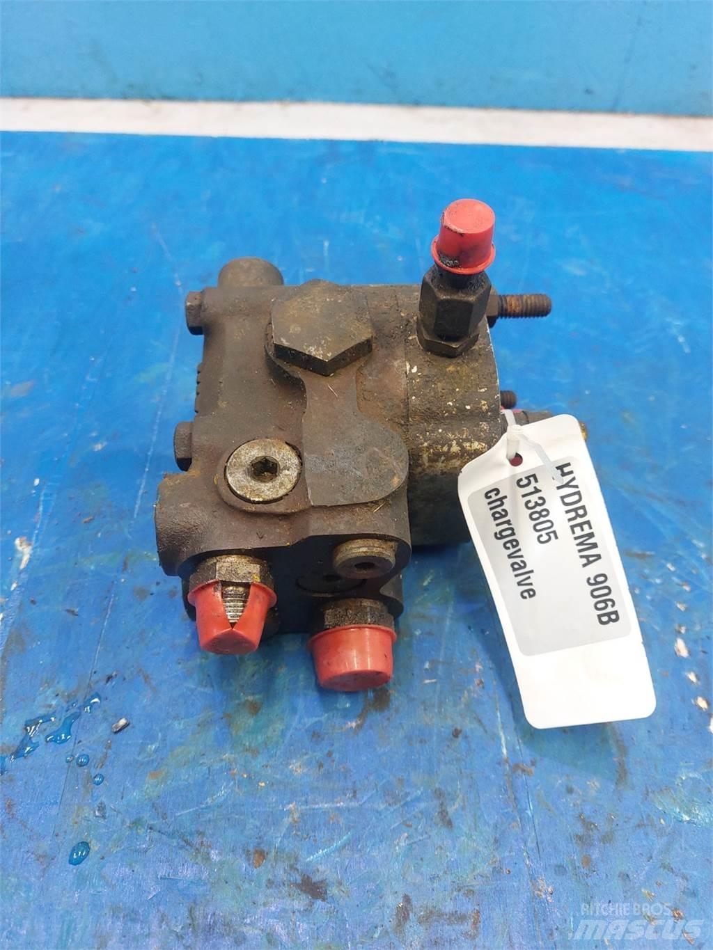 Hydrema 906B Hydraulik
