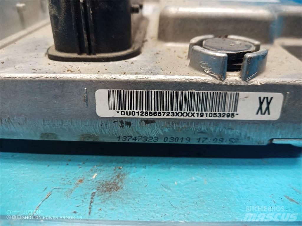JCB 4CX Elektronik