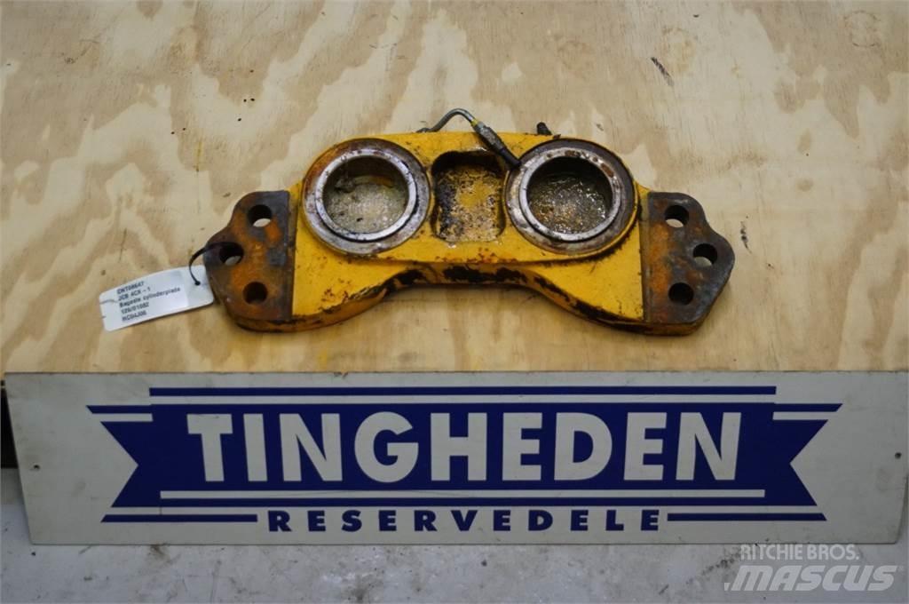 JCB 4CX Tieflöffel
