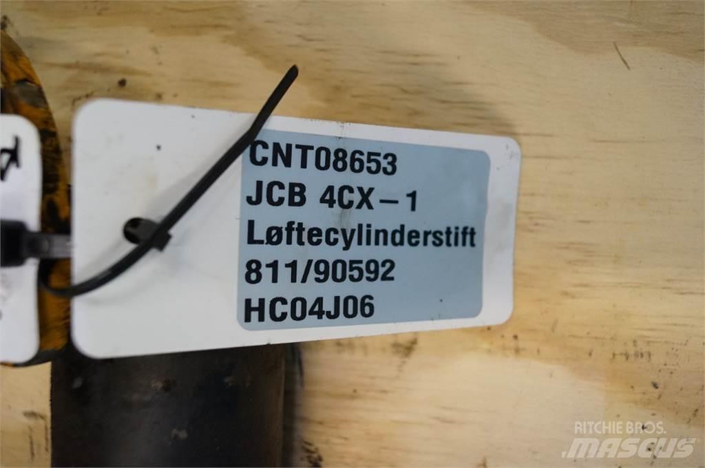 JCB 4CX Tieflöffel