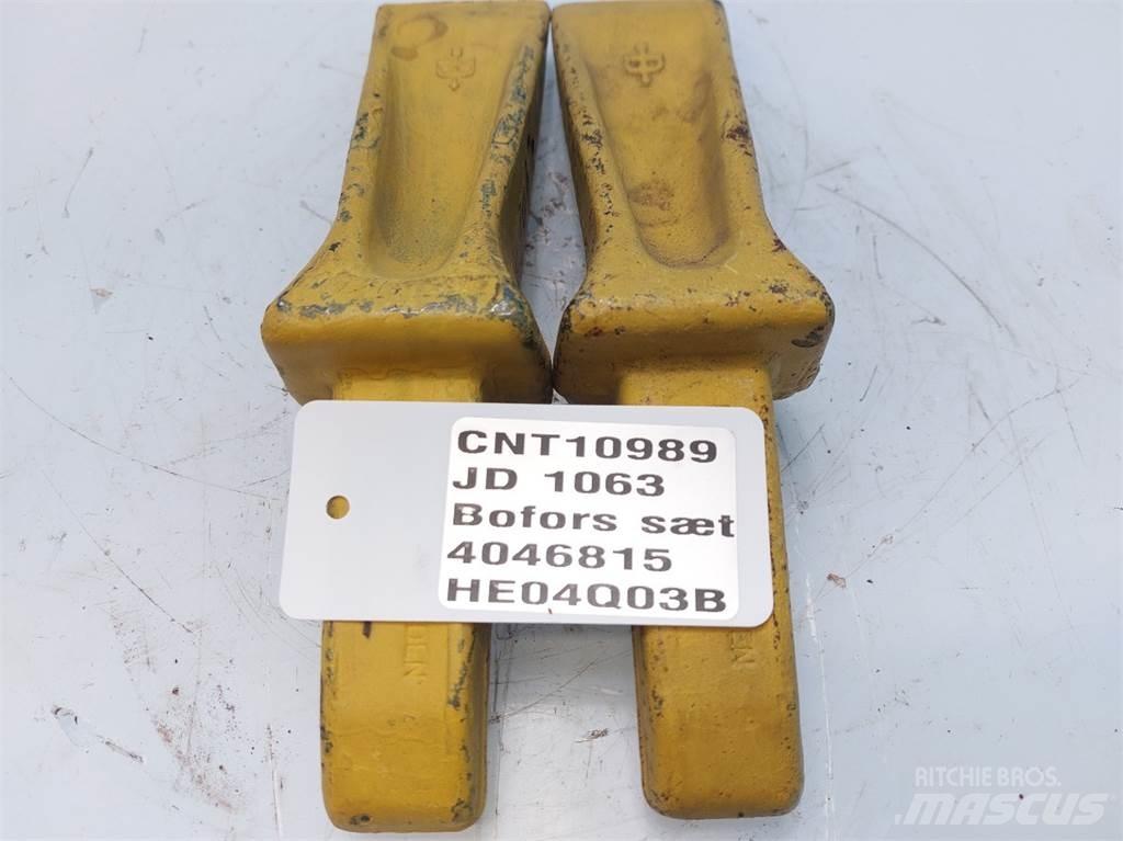 John Deere 1063 Schaufeln