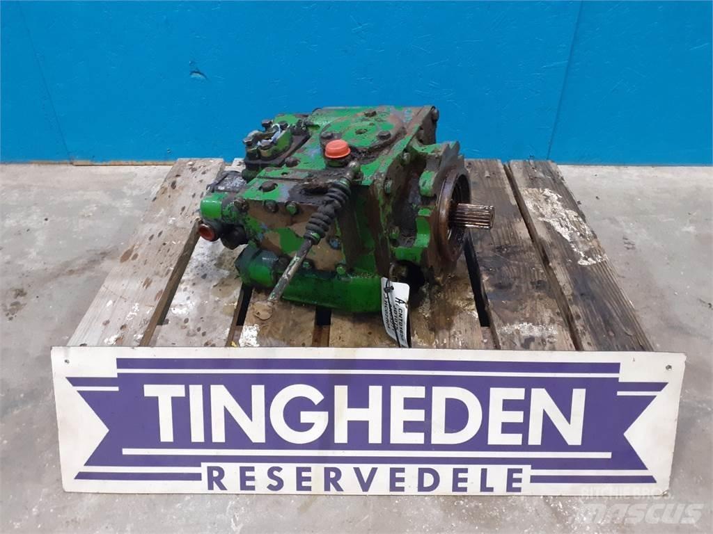 John Deere 1075 Hydraulik
