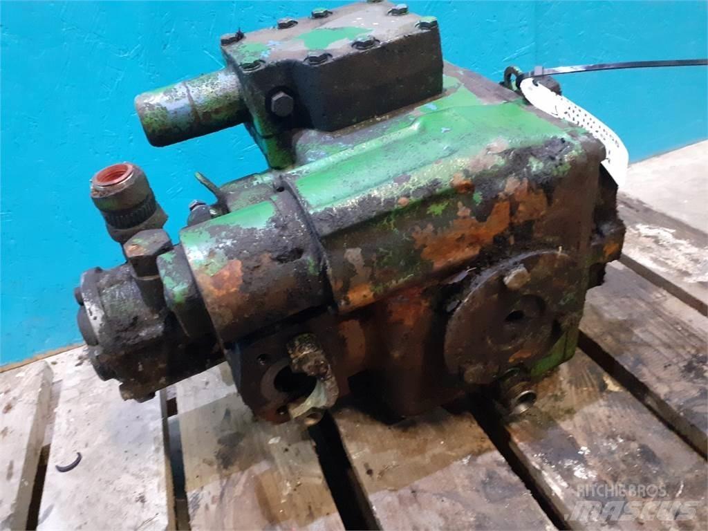 John Deere 1075 Hydraulik