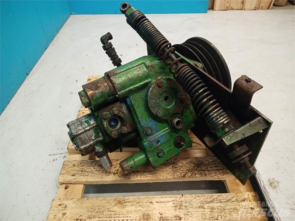 John Deere 1085 Hydraulik