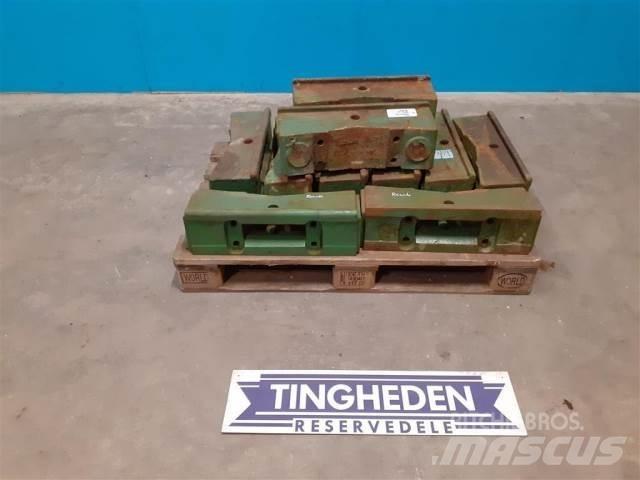 John Deere 2040 Frontgewichte