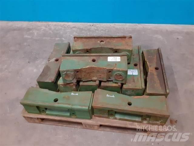 John Deere 2040 Frontgewichte
