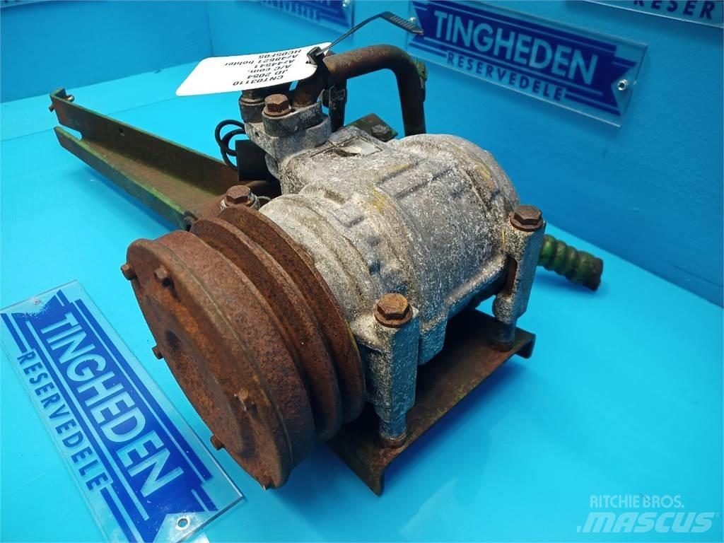 John Deere 2054 Kabinen