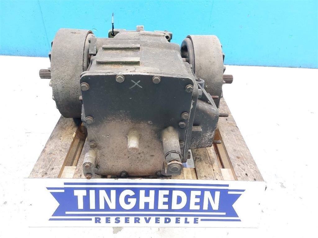 John Deere 2254 Getriebe