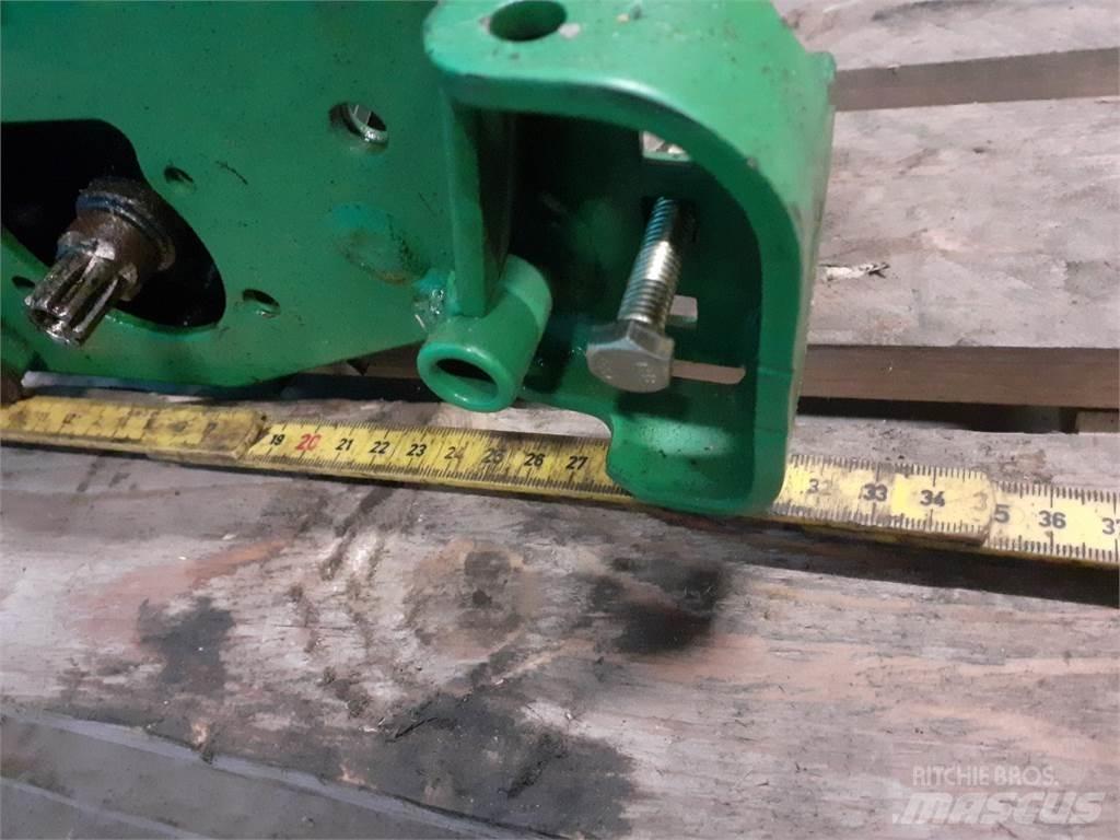 John Deere 2500 Robotormäher