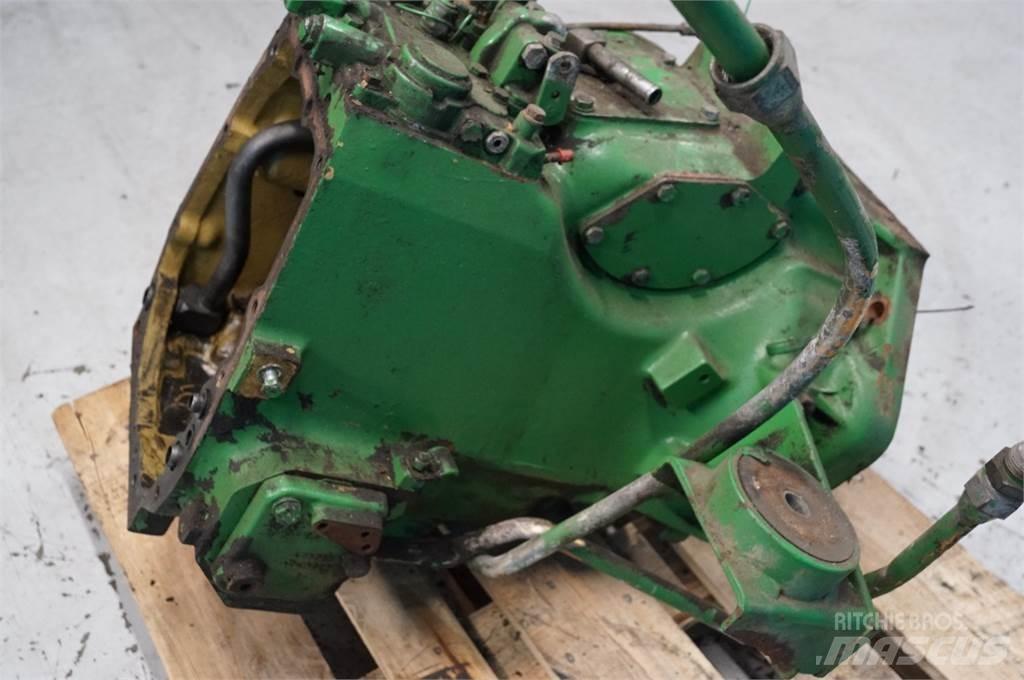 John Deere 3140 Getriebe