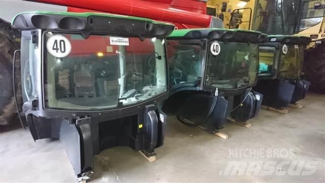 John Deere 6155 Kabinen