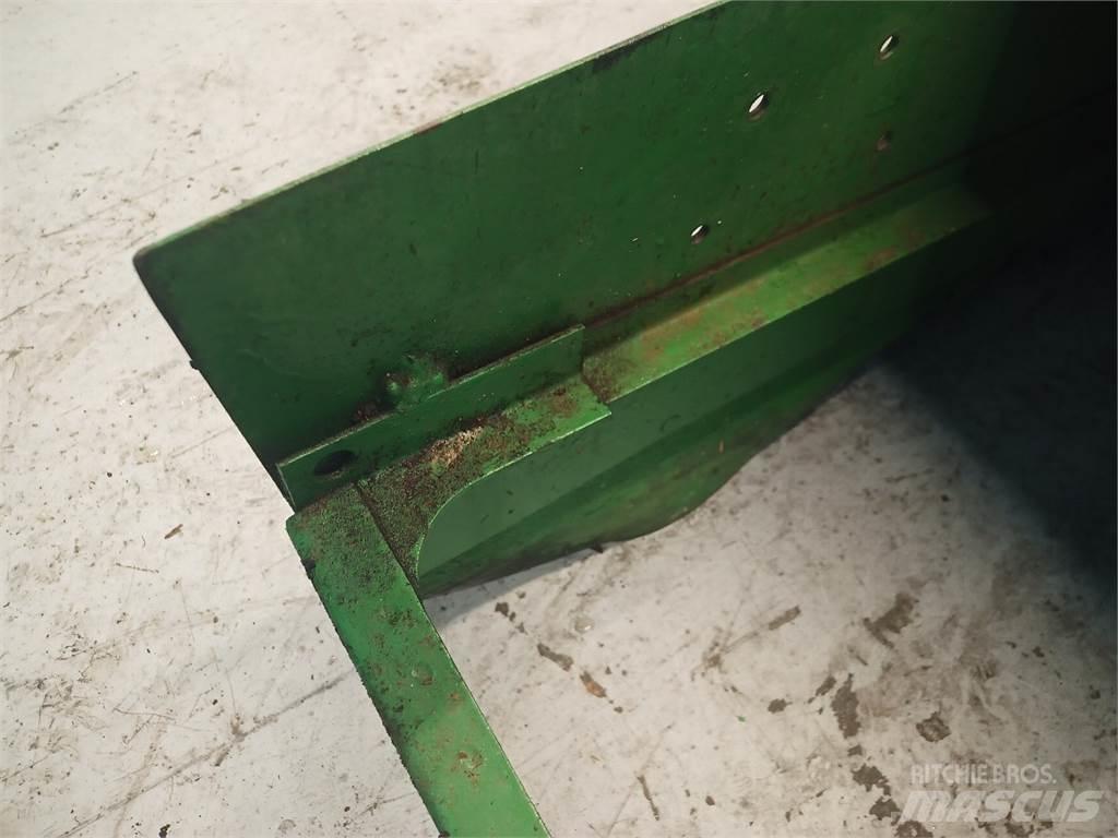 John Deere 965 Sand- und Salzstreuer