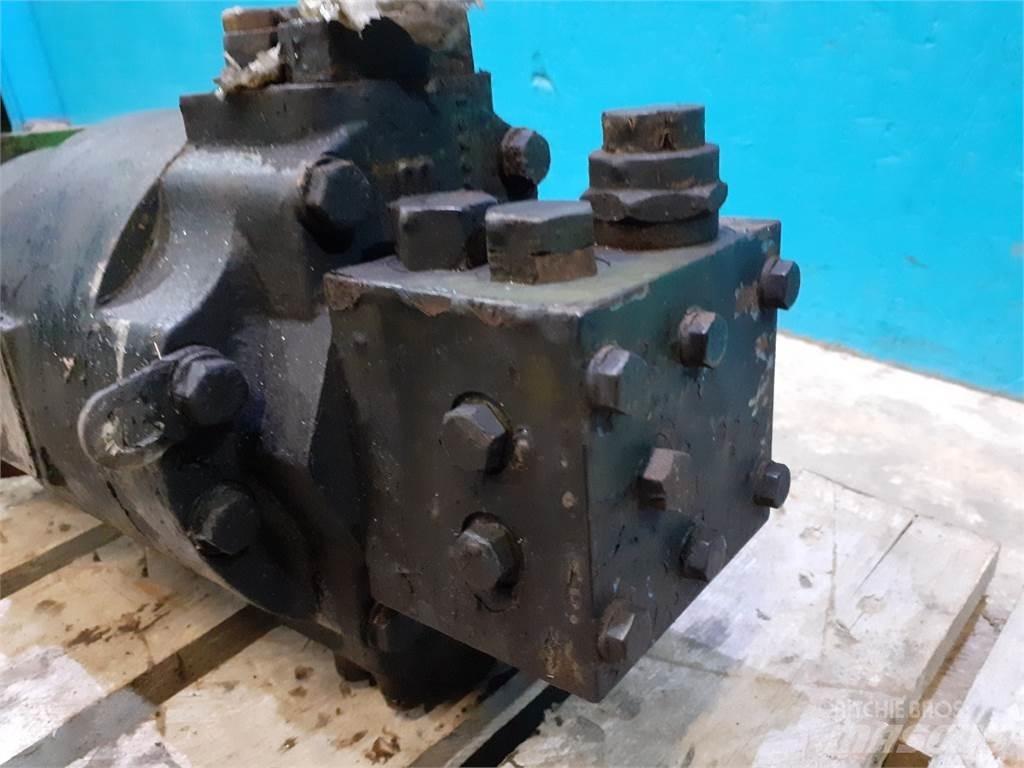 John Deere 975 Hydraulik