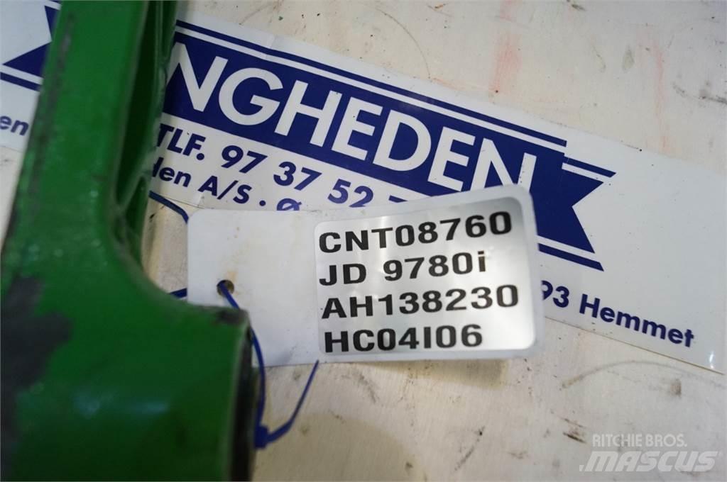 John Deere 9780 Sand- und Salzstreuer