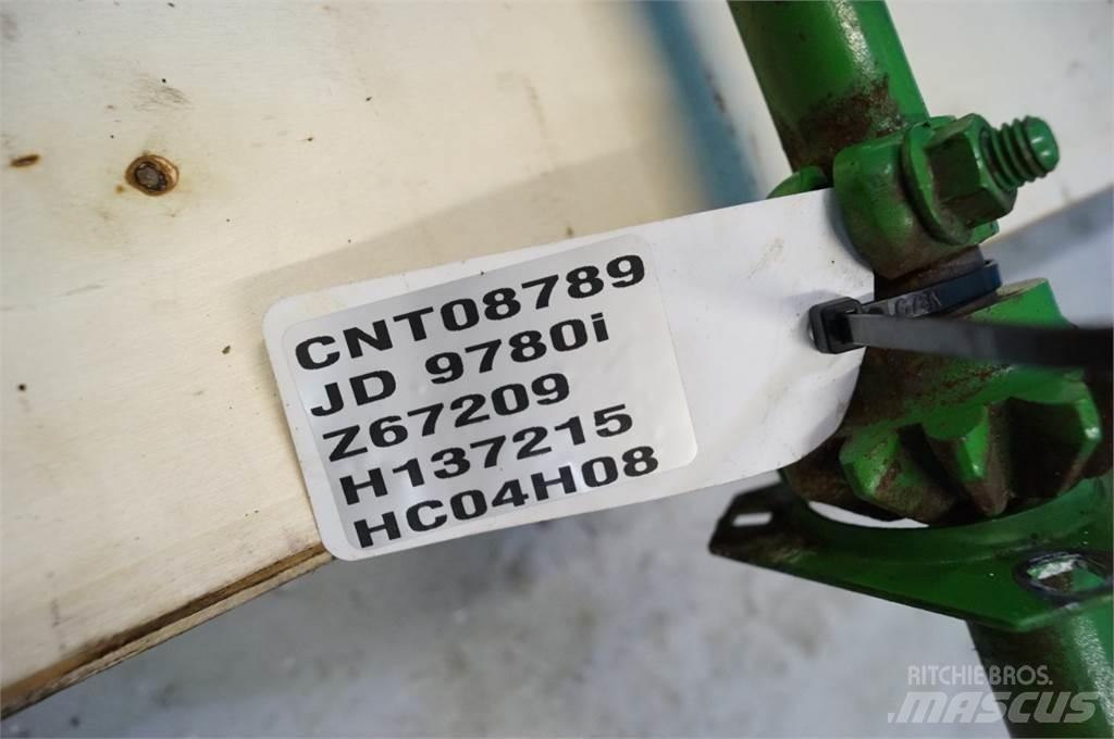 John Deere 9780 Sand- und Salzstreuer