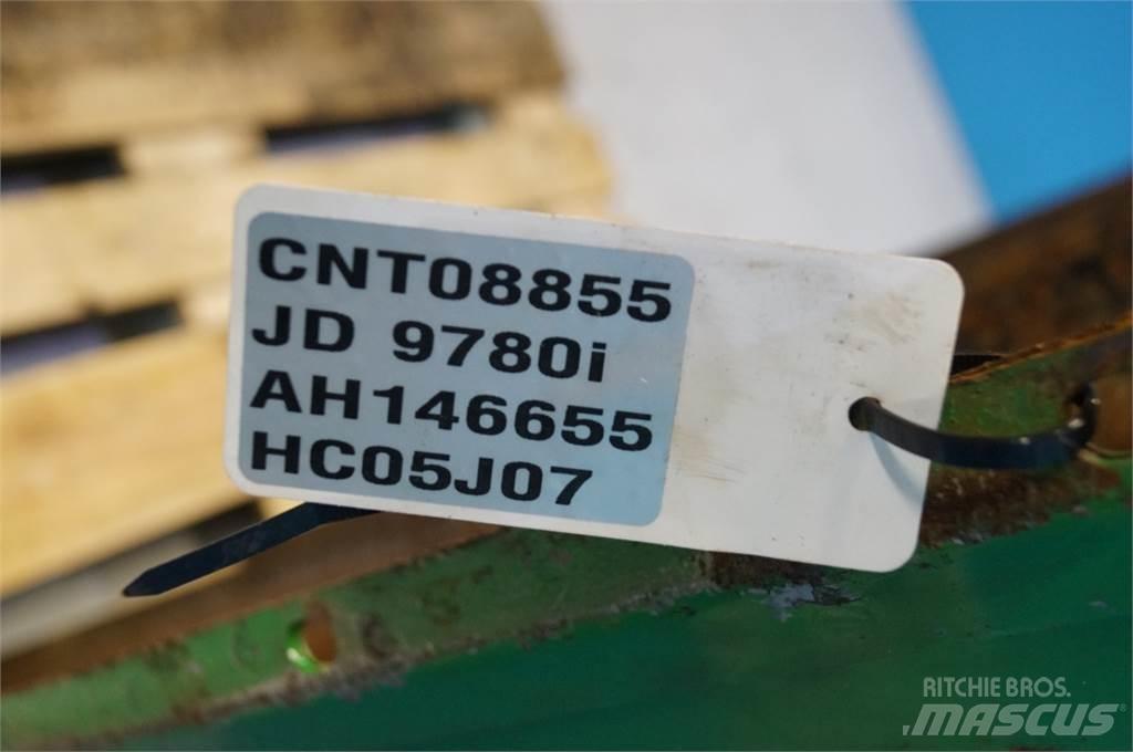 John Deere 9780 Sand- und Salzstreuer