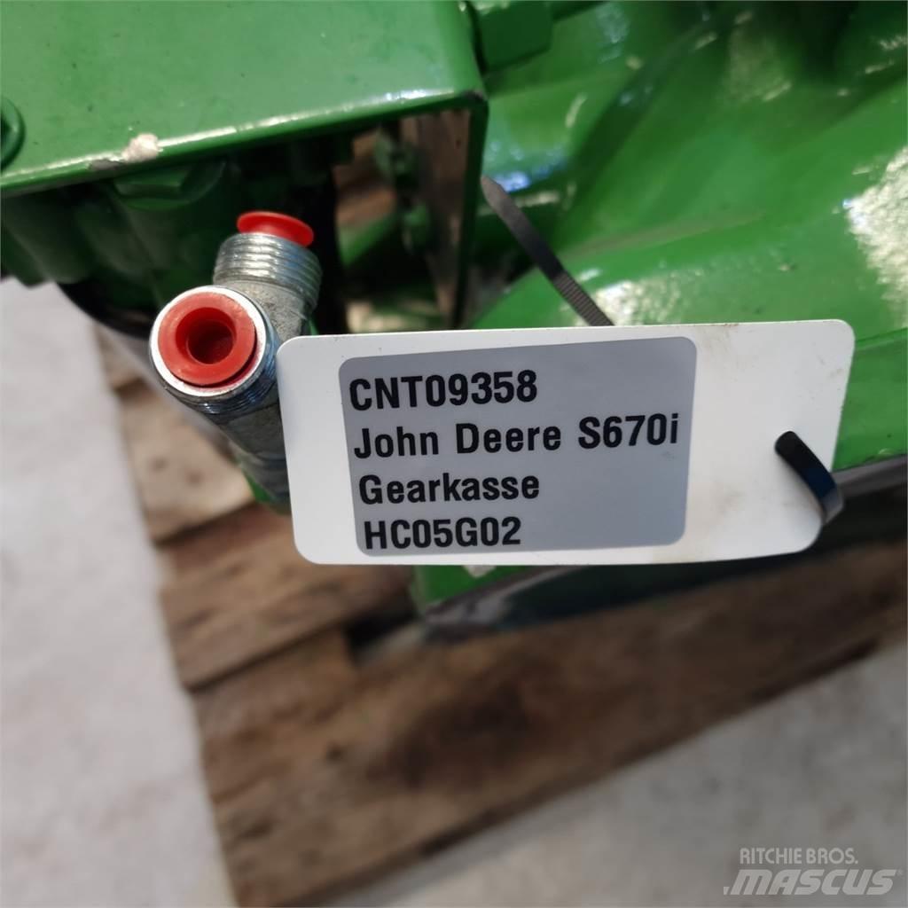 John Deere S670 Getriebe