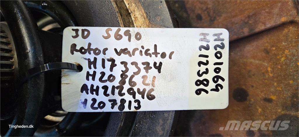 John Deere S690 Sonstige Landmaschinen