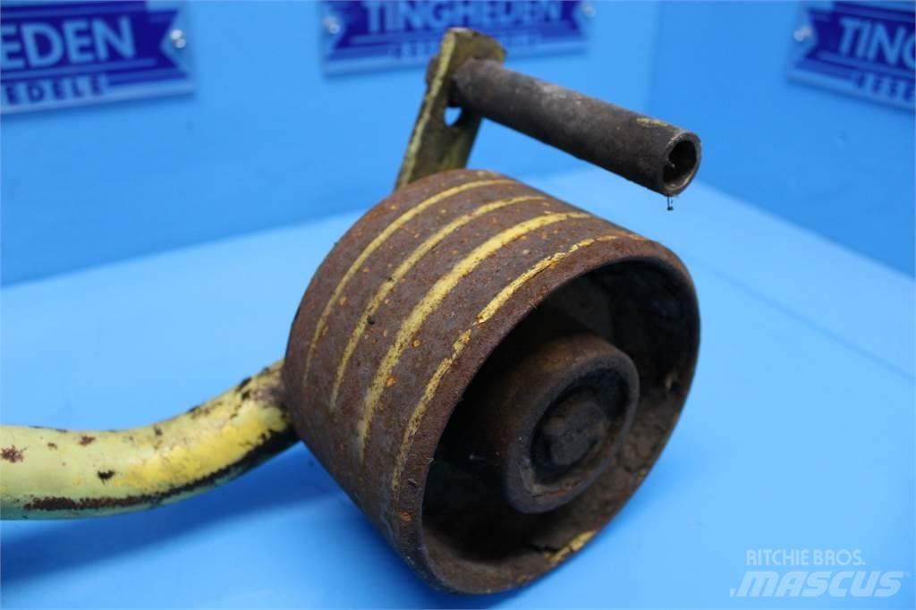 New Holland 1550 Sonstige Landmaschinen