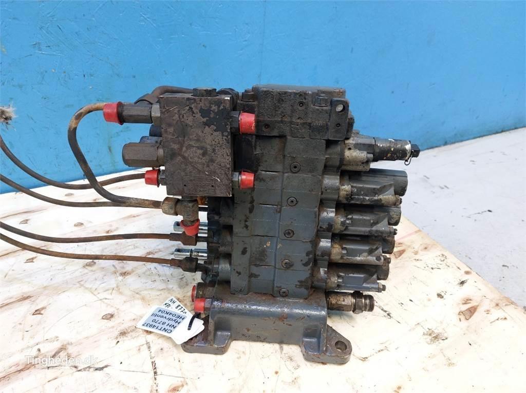 New Holland 8770 Hydraulik
