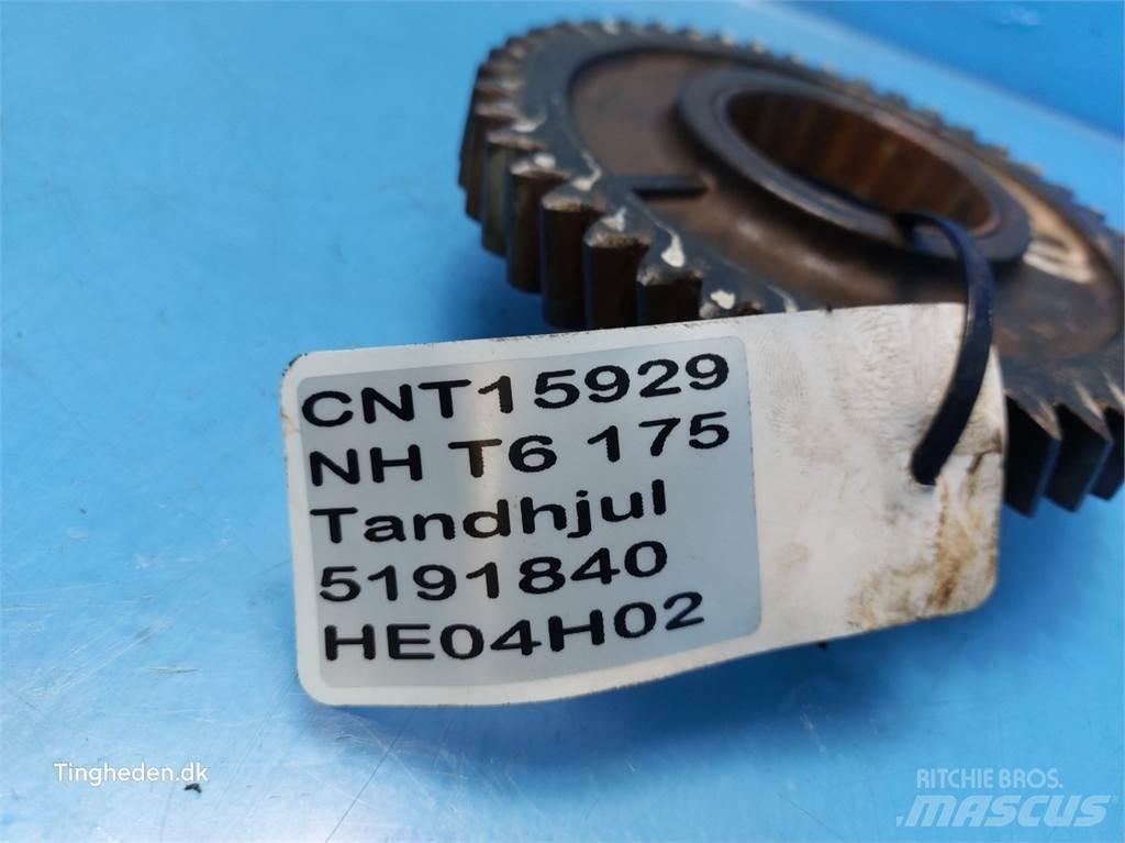 New Holland T6 Getriebe
