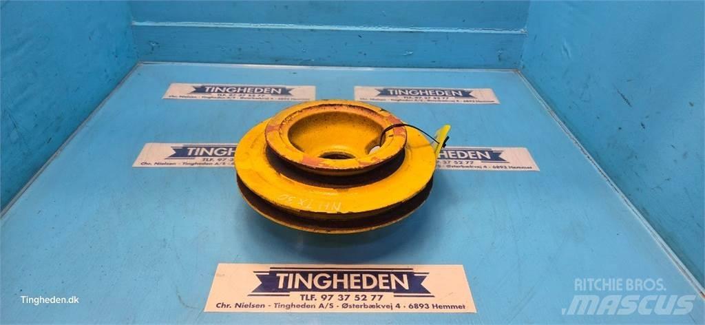 New Holland TX30 Sonstige Landmaschinen