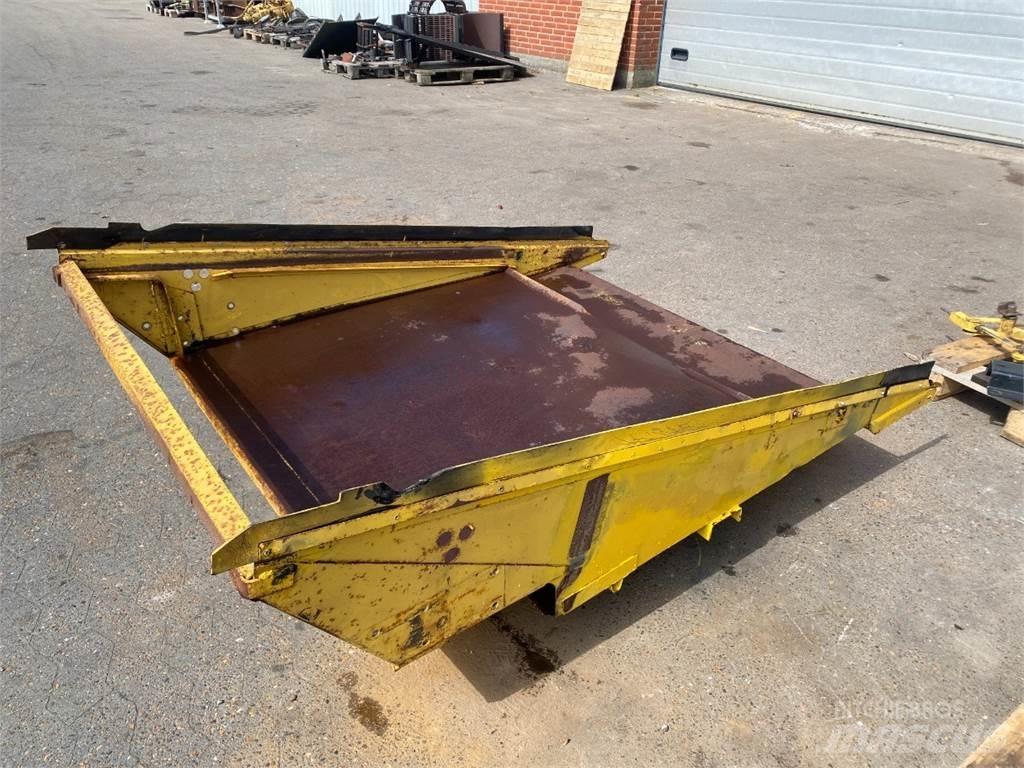 New Holland TX34 Sand- und Salzstreuer