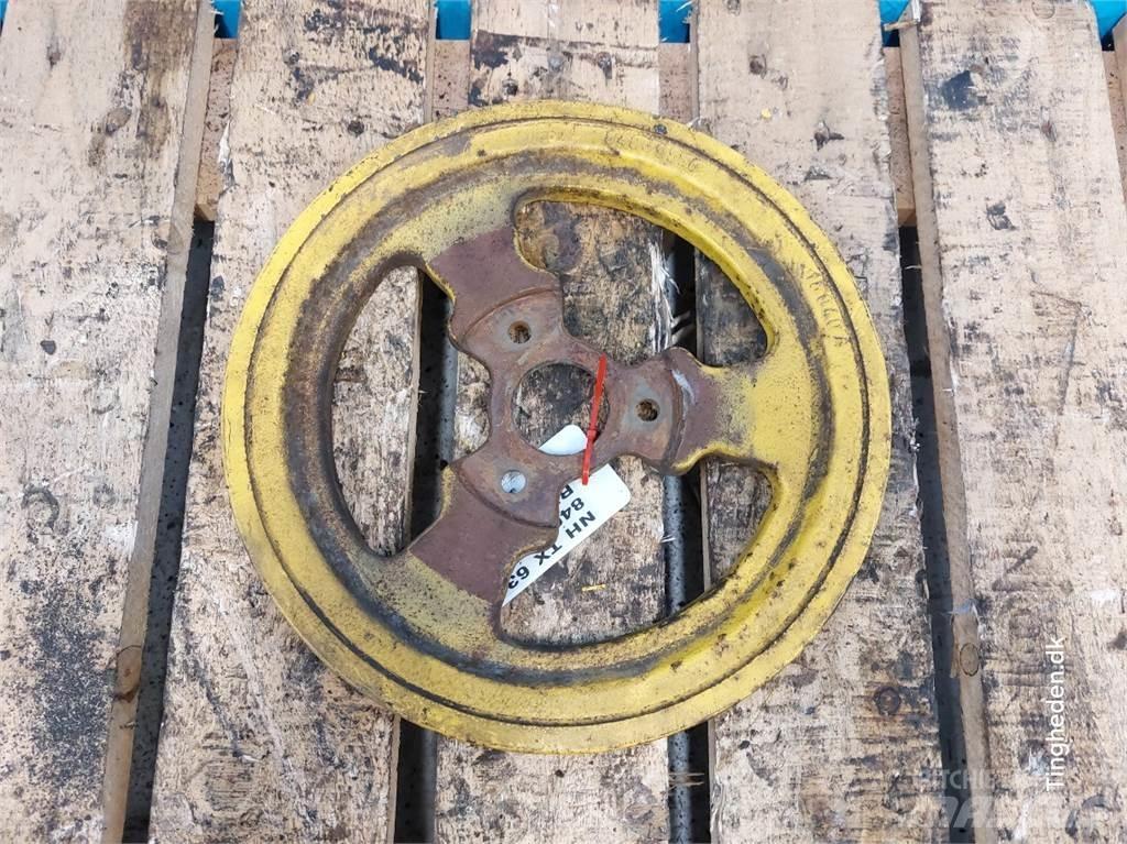 New Holland TX63 Sonstige Landmaschinen