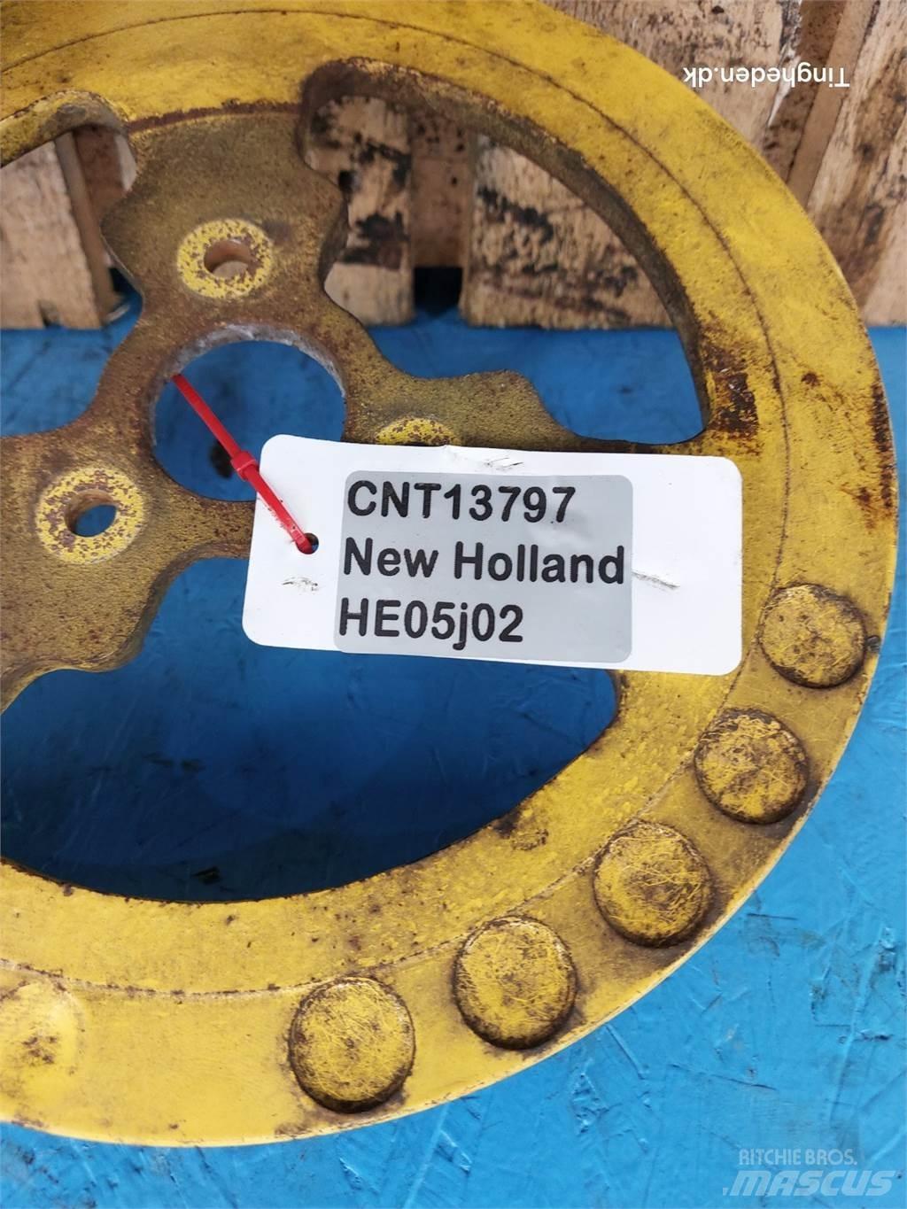 New Holland TX63 Sonstige Landmaschinen