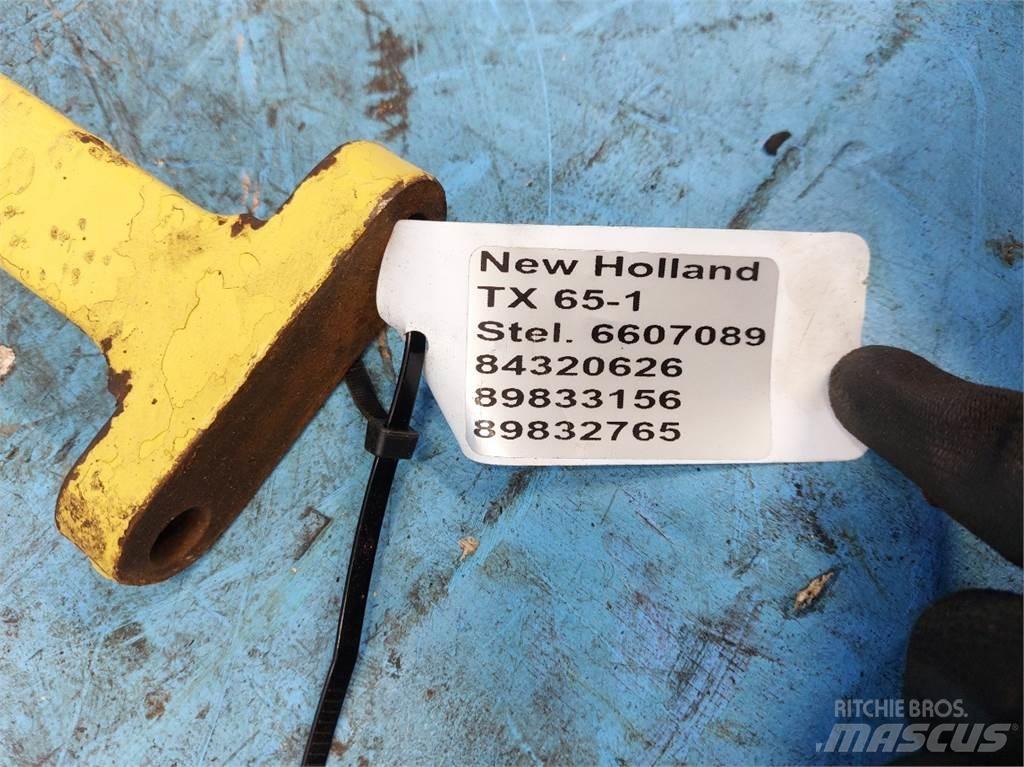 New Holland TX65 Sand- und Salzstreuer