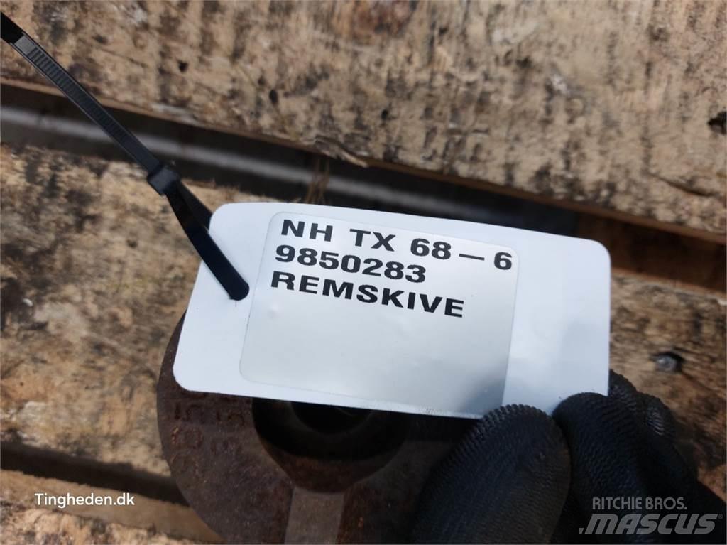 New Holland TX68 Sonstige Landmaschinen