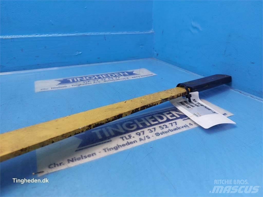 New Holland TX68 Sonstige Landmaschinen