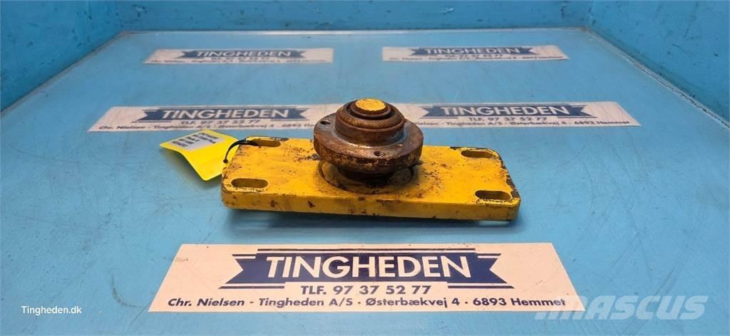 New Holland TX68 Sand- und Salzstreuer
