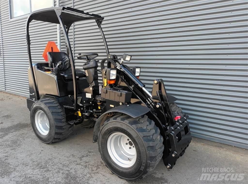 Schäffer 2434 Minilader