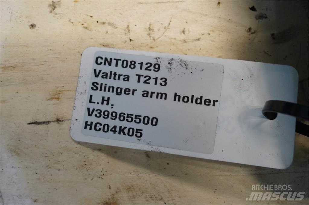 Valtra T213 Sonstiges Traktorzubehör