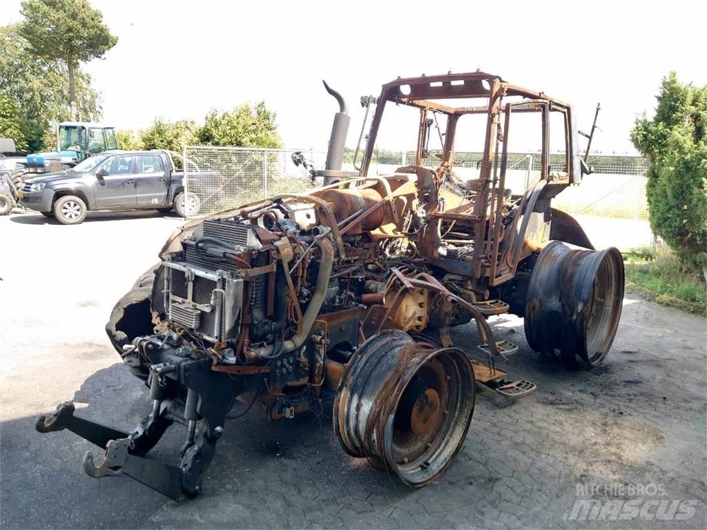 Valtra T213 Traktoren