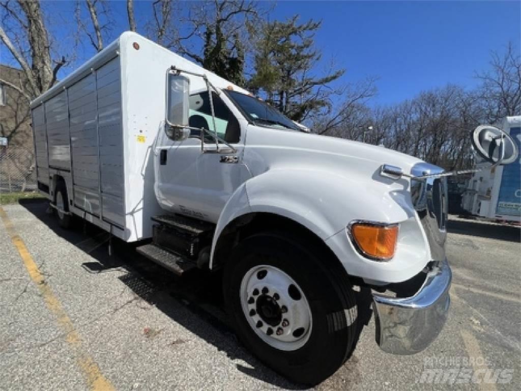 Ford F750 Kofferaufbau
