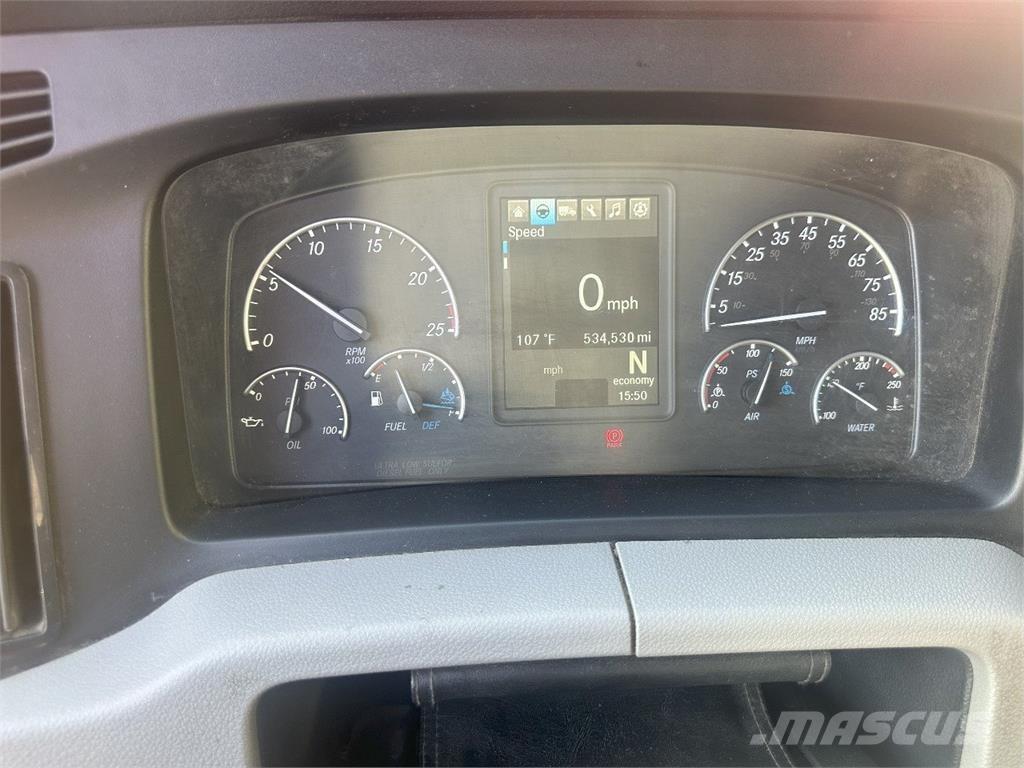 Freightliner CA126 Sattelzugmaschinen