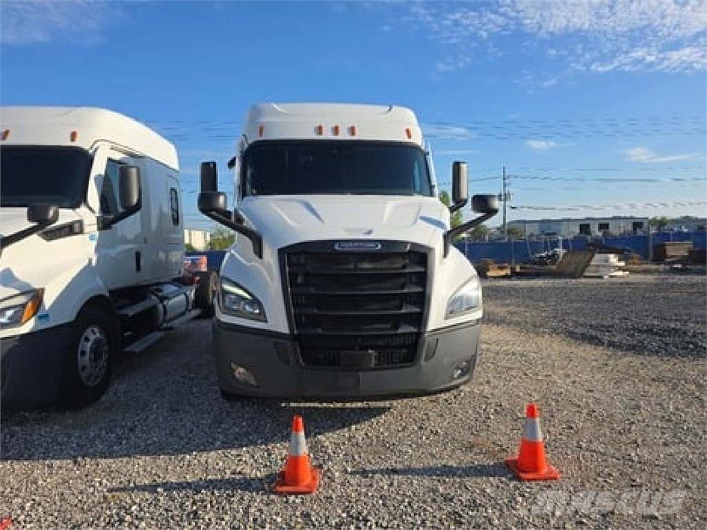Freightliner CAS116 Sattelzugmaschinen