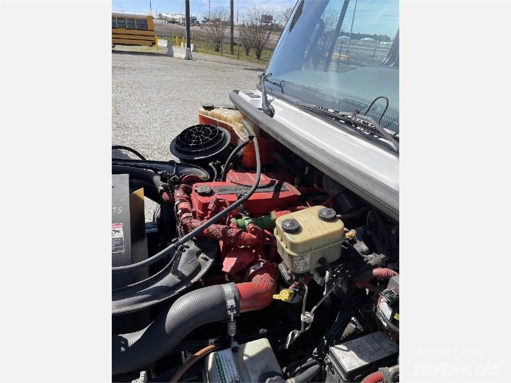 Freightliner M2 Kühlkoffer
