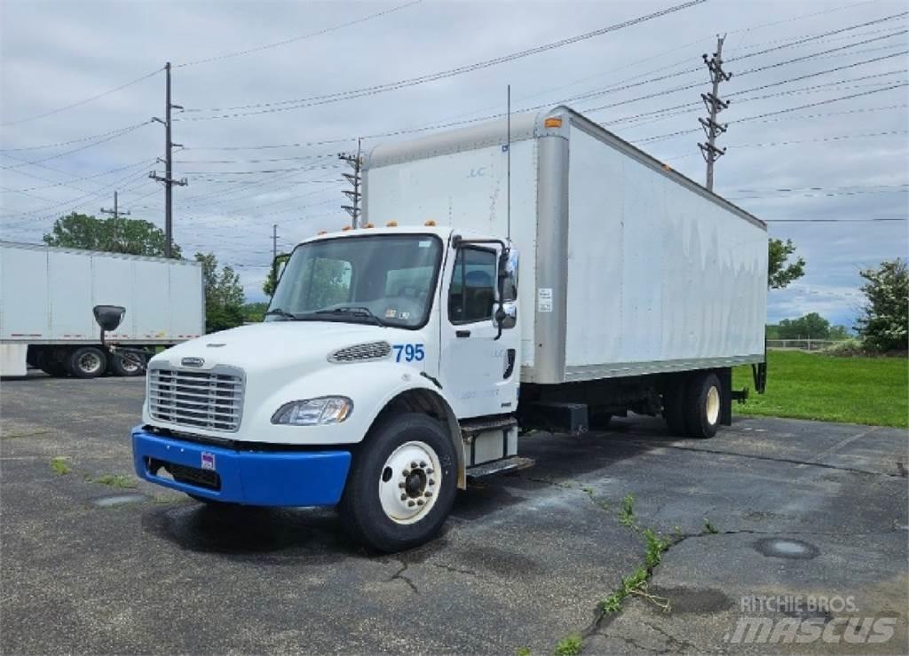Freightliner M2 Kofferaufbau