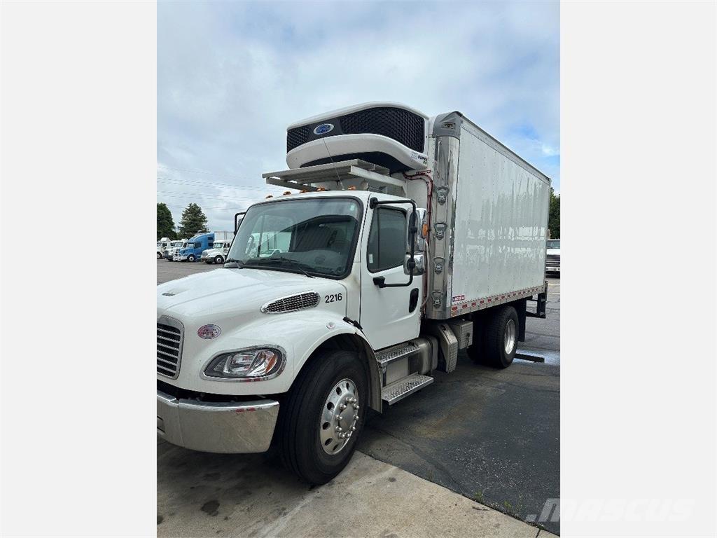 Freightliner M2 106 Kühlkoffer