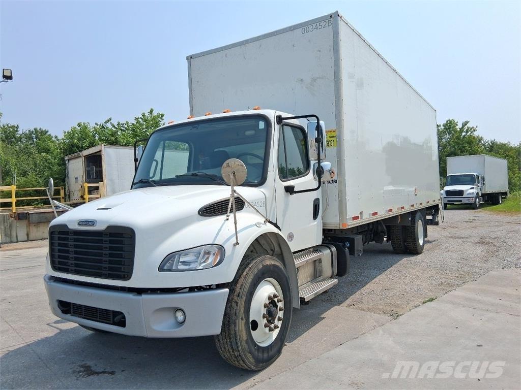 Freightliner M2-106 Kofferaufbau